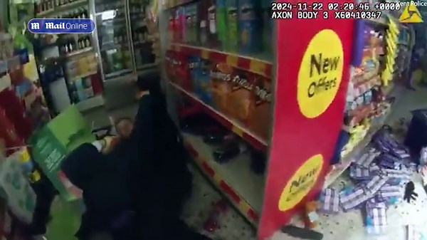 Armed robbers arrested by taser wielding police in Kent supermarket