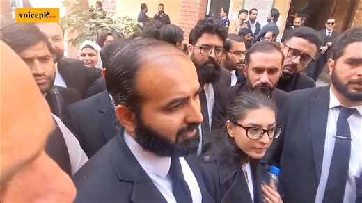 On Friday, the Islamabad District and Sessions Court held a hearing in the controversial tweets case, against Advocates Imaan Mazari and Hadi Ali Chatha. The proceedings were presided over by the Additional Sessions Judge, Justice Afzal Majoka at the preliminary stage. Mazari marked the beginning of the proceedings by addressing the judge at the start of the proceedings, saying that if a seven-year sentence was to be handed down, she was prepared to accept it. The judge did not respond to this r