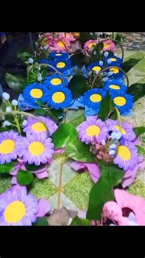 1.5K views · 40 shares | Fuzzy wire, Flower's arrangements for undas 2025 #fuzzywire #fuzzywireflower @highlight | Jaymar C. De Paz | Facebook