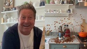 John Torode's Nutribullet explodes in another kitchen disaster for TV chef