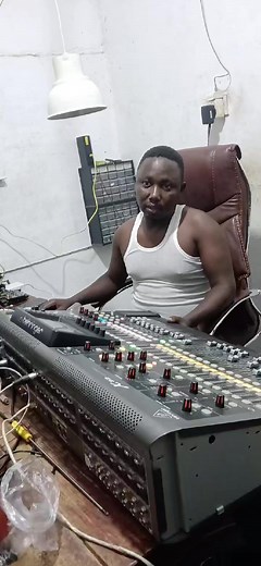 Behringer X32 Digital Mixer