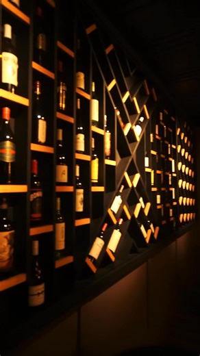 Tis the season for unforgettable gatherings 🎄✨ Our private dining room is perfect for Christmas parties intimate, festive, and all yours. Enjoy chef-crafted menus, dedicated service, and a space to toast the season with your team, friends, or family. 🎉 Holiday party packages 🍽️ Customizable menus 🥂 Full bar curated cocktails 🕯️ Cozy, decorated space just for your group Dates are filling fast, book your Christmas party today! 👉 Message us here, call [409-363-1718]. #ChristmasParty #PrivateD