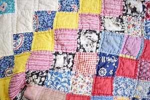 Washing and Mending a Vintage Quilt - Patchwork and Poodles