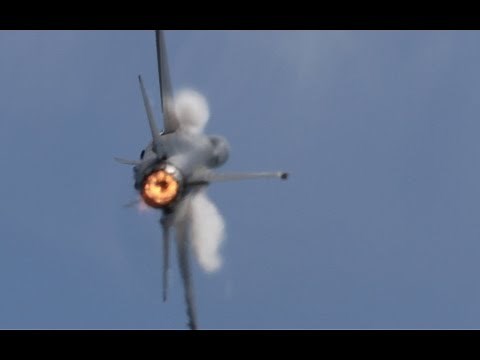 2011 MCAS Miramar Air Show - F-16 Viper West Demo & U.S.A.F. Heritage Flight