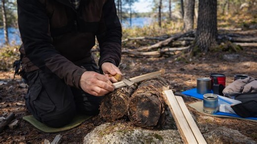 Inside BeaverCraft’s dune and glacier bushcraft knife designs
