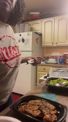 111K views · 1.3K reactions | Fixing my plate for dinner #dinner #foodie #cooking #reelsviral #foodblogger #fypシ゚viral | Myra Harris | Facebook