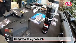 La aprobación de la norma por insistencia en el Congreso abrió una vez más el debate del uso y eficacia de las armas no letales para enfrentar a una delincuencia cada vez más avezada. Encuentra las notas y entrevistas del programa AQUÍ ► https://bit.ly/3DbX3pt Mira el reportaje completo AQUÍ ► https://bit.ly/468M6lr Mira el programa de ayer completo AQUÍ ► https://bit.ly/cpfbtvgo | Cuarto Poder