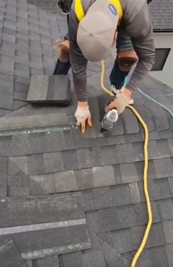 house roof construction process