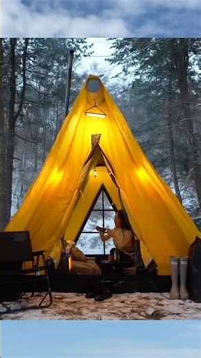 Pretty girl camping in an inflatable tent#camping #snowcamping #wintercamping #solocamping