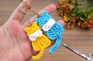 I made many. I sold them all. very cute and easy cat keychain making #crochet #diy | Yurdagül Canbey
