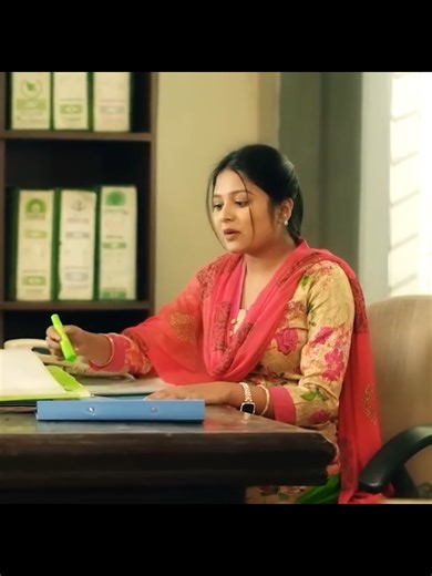 প্রতিদিনের কাজের চাপ এবং সম্পর্কের জটিলতা