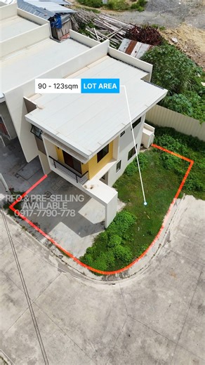 ✨ 3BR Townhouse with 3CR & 2 Carpark for sale in Lapu-Lapu City with easy access going to CCLEX Offers ZERO EQUITY PUYO DAYUN AFTER BANK LOAN APPROVAL‼️ 💥We also have Preselling Units Available💥 ✅ FREE Move-in Fees ✅ FREE Transfer Charges ✅ FREE Housing Loan Assistance ✅ FREE Appliances upon Move-in House Details: 📍Lot Area: 56 up to 123 sqm 📍Floor Area: 96 sqm 📍3 Bedrooms 📍3 Bathrooms 📍2 Carport 📍Balcony 📍Service Area Amenities: 🏊🏻‍♀️ Swimming Pool 🏛️ Clubhouse 🛝 Playground 👮🏻 24