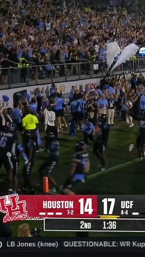 SPACE GAME MAYHEM 😱 Both @uhcougarfb and @ucf.football have recorded a pick-six after Phillip Dunnam's 43-yard interception return... and it's only the first half. #Big12FB | 📺 @cfbonfox | Big 12 Conference