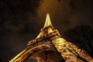 Who is Arthur Kar, the Guy from the Outro of "No BS" on Her Loss from Drake and 21 Savage? - LA Weekly