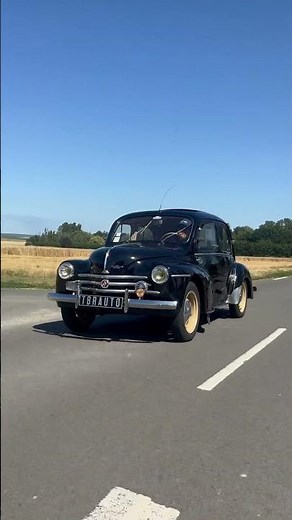Renault 4CV Sport de 1954 🎱 #renault #4cv #voiture #automobile #auto #old #collection #vintage #car