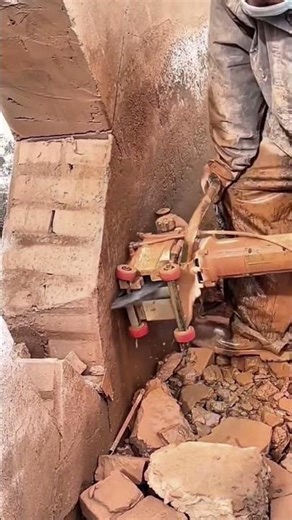 Cutting Expert Cutting#Machine #Short Video#cutting the walls slotting the ejector #trending#ep.9=1