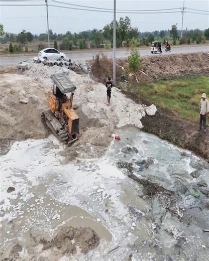 4.4K views · 80 reactions | Good Work!!! The New project Unveils Dozer Komatsu D31P Use Power Pushing Land Fast Delete Pits Water | Bulldozer Cambodia | Facebook