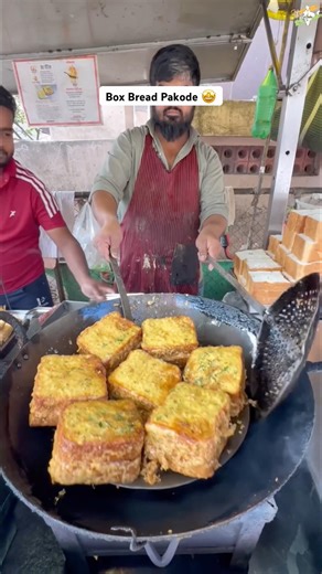Bulk making of Box Bread Pakode | Indian Street Food #breadpakora #snacks #ytshorts