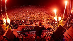 How to Make an EDM Drop in 5 Minutes! - EDM Tips