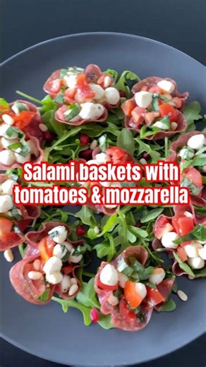 .. another great idea for your Christmas or New Year's Eve aperitif. Here is the recipe ⬇️