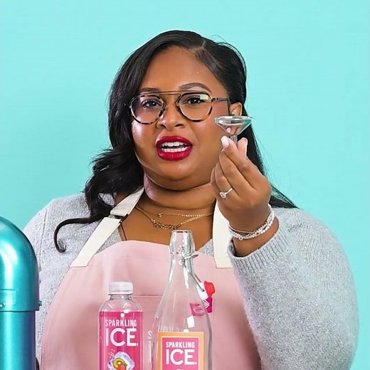 The Sparkle Bar | DIY: Sparkling Ice Shampagne feat. ‪@itscierrarene‬ !