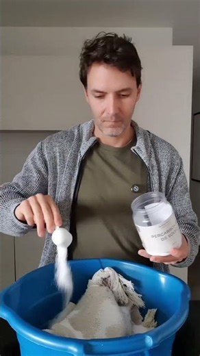 How to remove mold stains (soil mold)