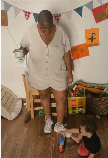 day 3/5 of outfits for motherhood is a thrifted romper that’s so cozy and practical for momming about the day. 🤍 #realisticmomlife #whatimreallywearing #whatimwearing #throwafit #simplejoys