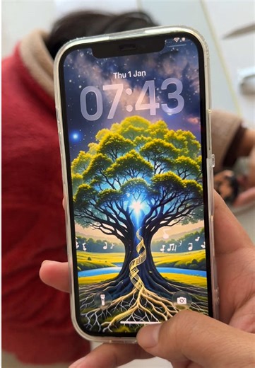 iOS 26: Set Up 3D Spatial Wallpaper for iPhone