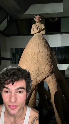 Agnes Question Mark: Living Inside an Octopus Stress Exploring Fluid Species Transformation