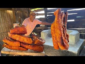 This is how we prepare PORK CHICHARRÓN, fried in its own fat