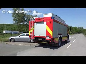 22.05.2017 - VN24 - Arbeiter fallen von zusammen brechender Arbeitsbühne - Schwerer Unfall auf Z...