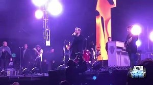 9.8K views · 486 reactions | Sin Bandera - Y Llegaste Tu (EN VIVO) | ACTIVADERA | Facebook