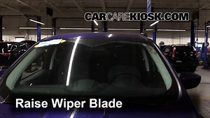 Front Windshield Wiper Blade Change: 2015 Ford Escape SE 1.6L 4 Cyl. Turbo