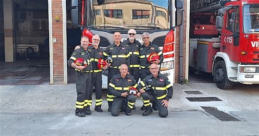 Vigili del fuoco a Ragusa, in sette dopo oltre 35 anni di servizio lasciano il servizio attivo