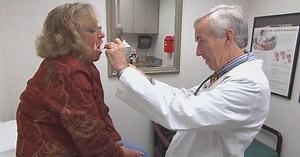 Most common COVID symptom is sore throat, new data shows