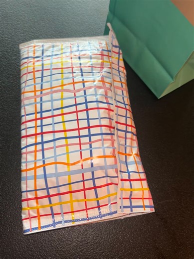 Local pickup ready ✅ UPS drop-off next 🌿 I love seeing these little bags of wellness heading out into the world each one made with care, intention, and prayer. #RoseAndReignHerbals #RootedInWellness | Rose & Reign Herbals