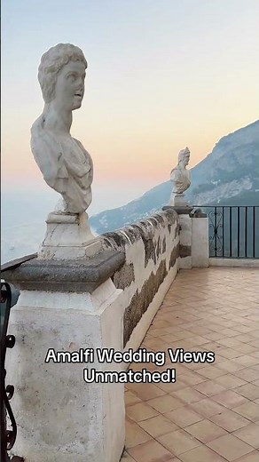 These Amalfi Wedding views are breathtaking