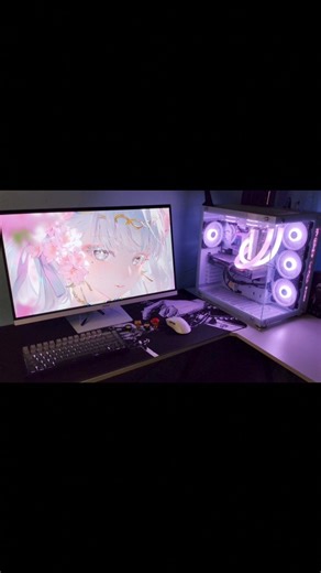 rikaneki on Instagram: "Batman and Pc 🗣️ . . . . . . #pcsetup #desksetup #gamingpc #redsetup #rgb #gaming #pc #tablesetup"