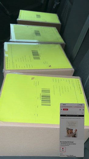 Fra tavshed til trivsel. Tal med børn og unge om følelser. TALK modellen. Er nu ude i alle online portaler. Jeg er så glad - det føles så vildt🎉 #talk #selvindsigt #pædagog #lærer #børn #talkkort #talkmodel #socialrådgiver #unge #coach #psykoterapeut #plejeforældre #følelser #Tavshedtiltrivsel #talmedbørn #børnesamtale #ungesamtaler #online #Saxo #bogogide #plusbog | selvindsigt.com