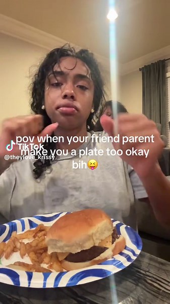 Kristina🎀 (@theylove_krissy)’s video of plates