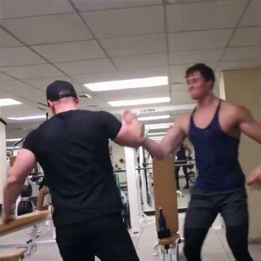 Holy mogger #fitness #motivation #gym