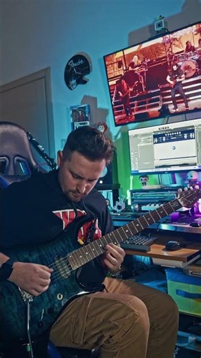 Dream Theater - Barstool Warrior (Guitar Solo)