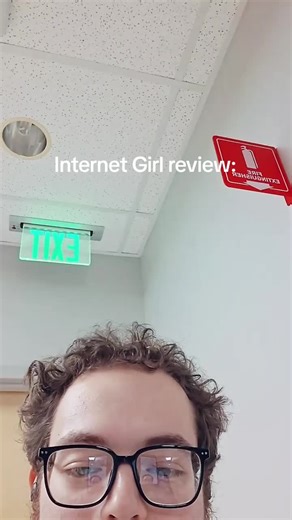 #fyp Internet Girl is almost a really good song #music #musictok #katseye