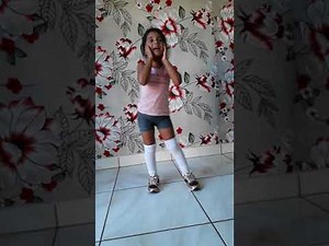 Dançando para ganhar minha piscina(Dancing to win my pool)