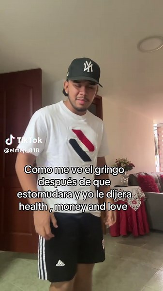 Reacciones gringas a estornudos: salud, dinero y amor