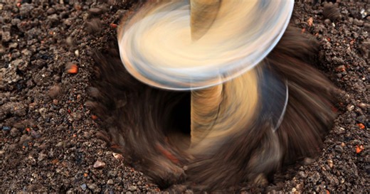 Helix Exploration secures crucial drilling rig for Montana project