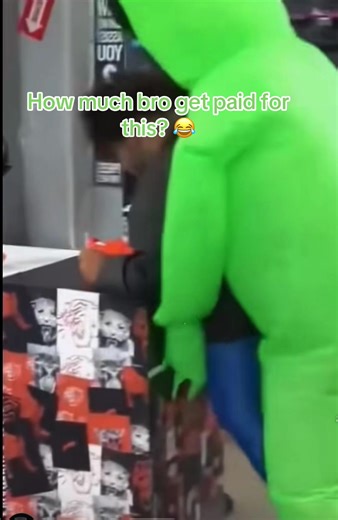 How’s that work thru pants tho #alien #ufo #prank