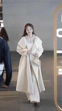 Beautiful chinese girl street fashion stylist outfit #beautiful #fashion #tiktok #shorts #douyin