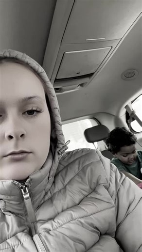 Chloe Wilson (@chloe.wilson232)’s videos with original sound - track.plug