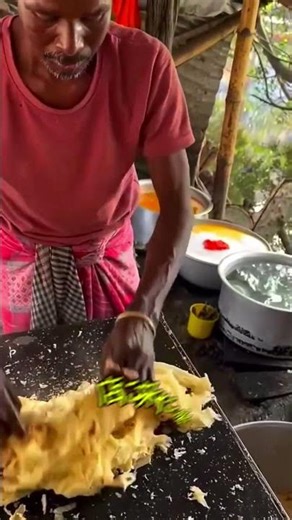 A new way to make paratha!? I was surprised at how easy it was 🤯🍳